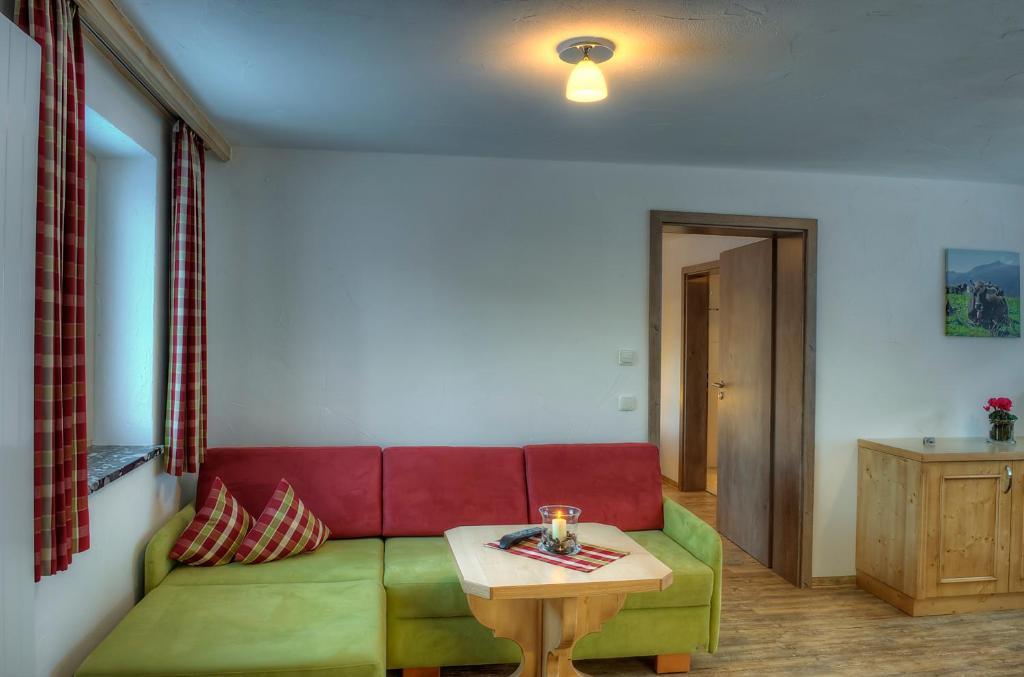 Ferien-Schloessle Michaela Appartement Riezlern Kamer foto