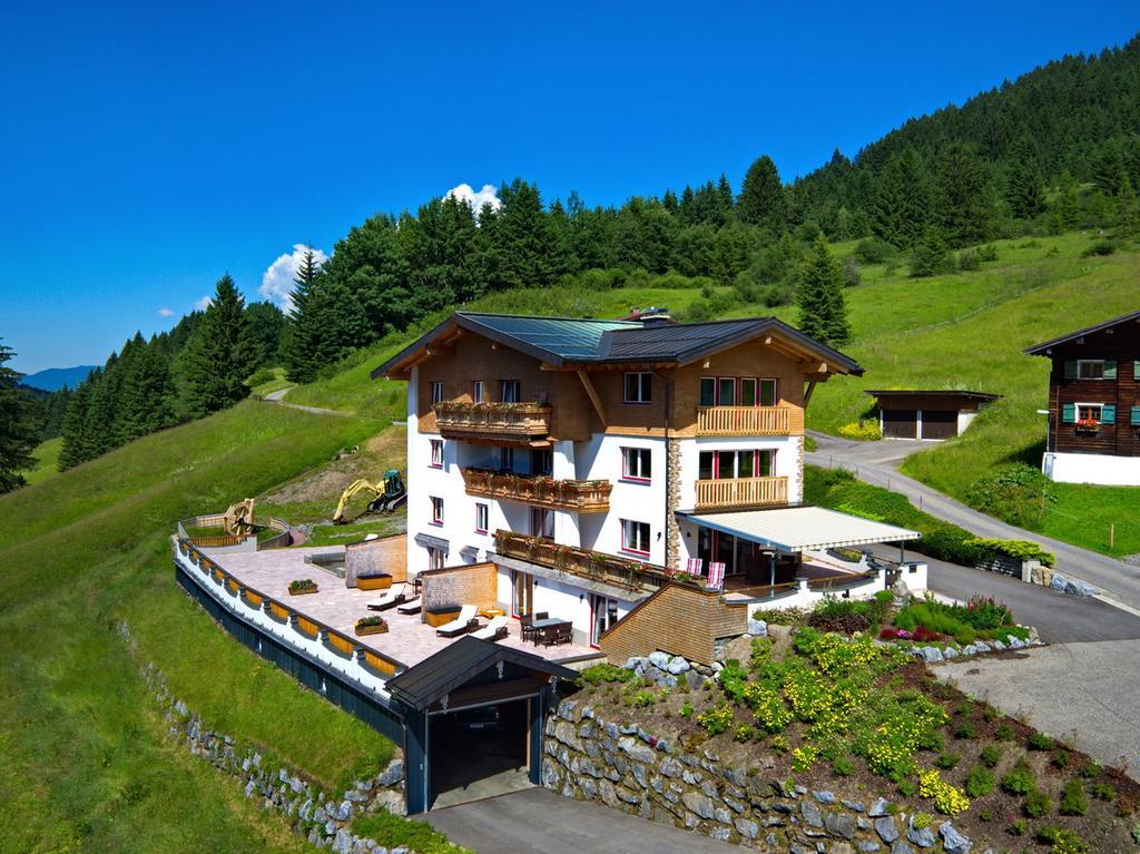 Ferien-Schloessle Michaela Appartement Riezlern Buitenkant foto